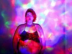 Bbw goddess’s oily dance reveal