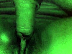 amateur couple’s daring bedroom climax caught live