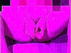 Amateurs flaunt curves in homemade clips