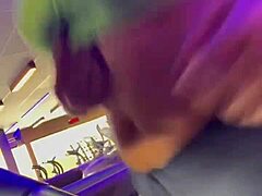 Rosa Vermelha's Uncontrollable Gym Lust Caught on Camera