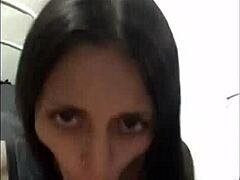 Petite Latina's deep daring move