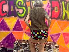 punk chick's deep outdoor thrill