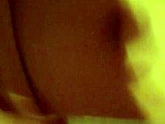 Devotee's wife falls for stranger
