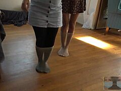 ASIAN AMATEURS IN LINGERIE AWAIT YOU