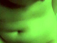 INDIAN GIRLFRIEND'S STEAMY MOUTHFUL