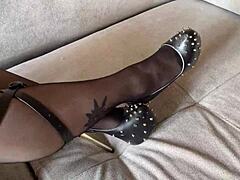 MISTRESS LARA'S SEDUCTION
