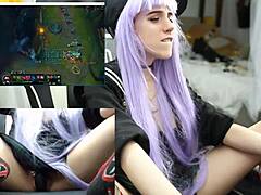 Lana Rain's Solo Webcam Seduction