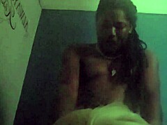 Midnight Couple’s Ebony Intimate Dance