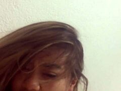 Tinder Teen's Messy Emotional Moment