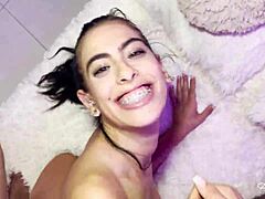 FIT GIRLFRIEND’S DEEP BACKDOOR THRILL