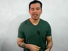 Office guy’s shocking outdoor encounter