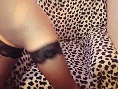 Cam brunette’s stunning solo webcam tease