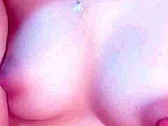 Teen Beauty Shows Off Her Tight Body
