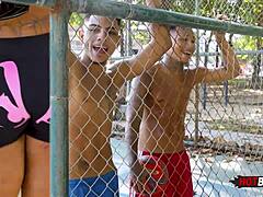 TWINKS IN KINKY ORAL THREESOME