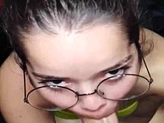 deepthroat fans in wild amateur passion