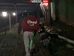 Novinha’s Towel-Clad Pizza Spark