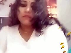indian bhabhi sona charms on live