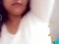 indian bhabhi sona charms on live