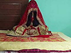 What’s behind this closeup suhagrat sex tape?