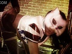 NAUGHTY BRUNETTE FACIAL IN MASK