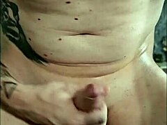 FRANKIE'S DOUBLE DILDO POWER!