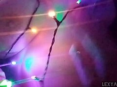 Christmas light-themed amateur moment