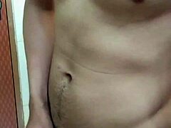 Gay Vietnamese man masturbates on camera