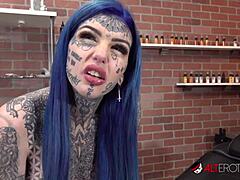 Amber Luke's Bold Tattoo Stuns