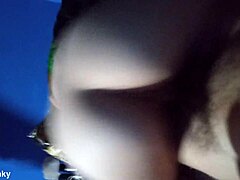 Stunning Curves in Homemade Intimacy