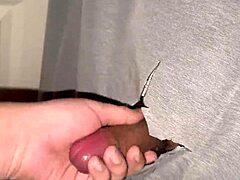 GIRLFRIEND’S DARING PLEASURE SPOT
