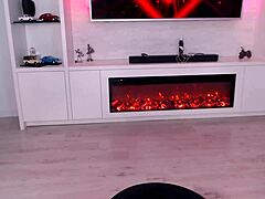 Elisabeth Jason Shows Off Big Assets