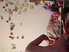 AMATEUR PREGNANT CRAVES INTENSE