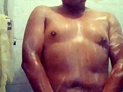 What’s behind his intimate bathroom moment?
