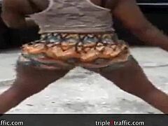 Curvy Beauties Clap with Joy