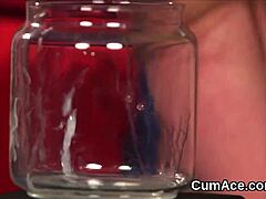 Beauty takes jizz shot right on her face