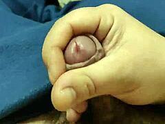 Sborrata Jerking Off With A Massive Cum Explosion