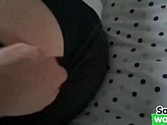 what's her trick to fucking mature ass?