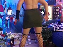 Steffi Gold's Hotwife Moves