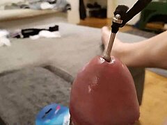 Finnish gay homo Kotilainen 61 yo flashing today