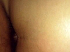 Amateur couple’s bold backdoor thrill