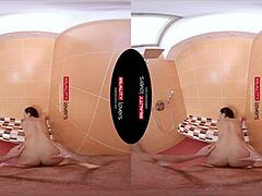 Anna's Hot Shower at Realitylovers