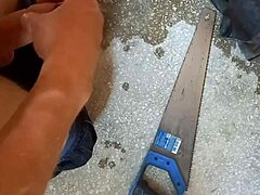 BODYBUILDER NAILS IT