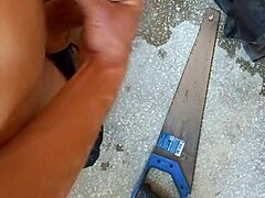 BODYBUILDER NAILS IT