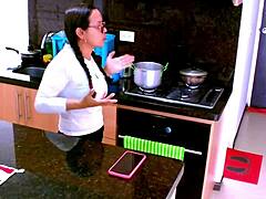 smooth beauty in kitchen love