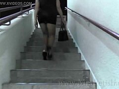Jasmeen Lefleur’s Teasing Walk In Sexy Heels