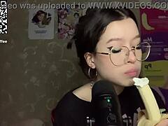 Sultry Lips on Massive Treat
