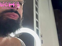Amateur gay scene in Episode 3