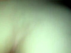 Mujer gets aroused watching my cock slide in and out