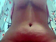 Dark-skinned siren’s hard fuck