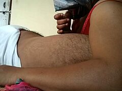 Bhabhi’s Daring Public Charm